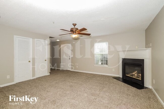 Photo - 137 Watercress Ct