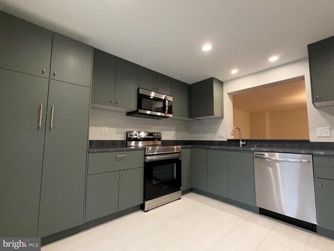 Photo - 1195 Palmwood Ct