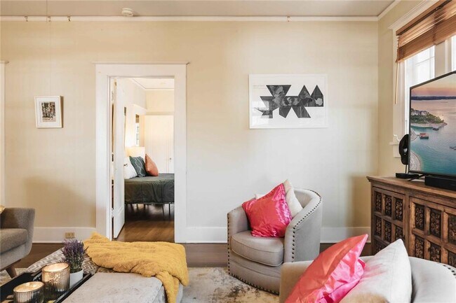 Photo - 2623 Salado St