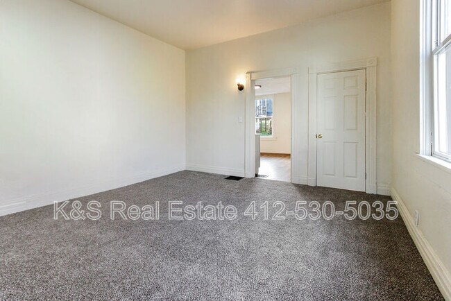 Photo - 5816 Smithfield St