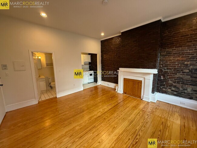 Photo - 672 Tremont St Unit 2R