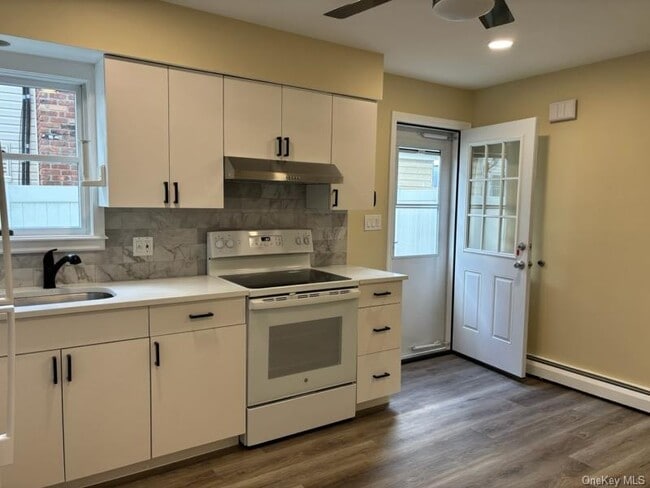Photo - 2455 Bellmore Ave