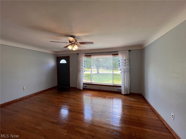 Photo - 9326 Ackley Rd