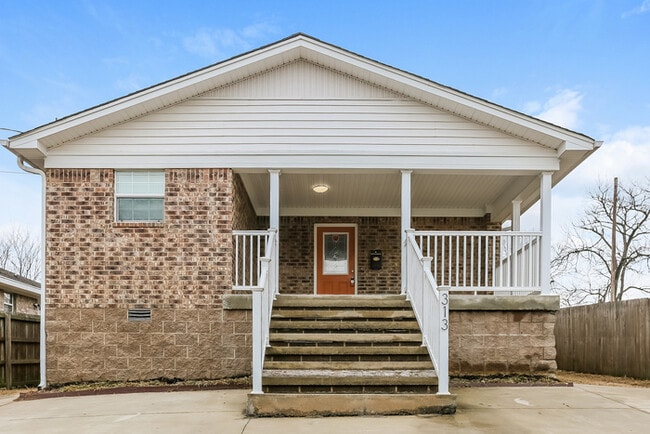 Photo - 313 S Neeley St Casa