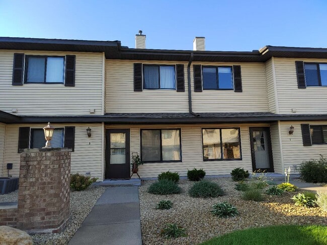 Building Photo - 9900 54th Pl N Rental