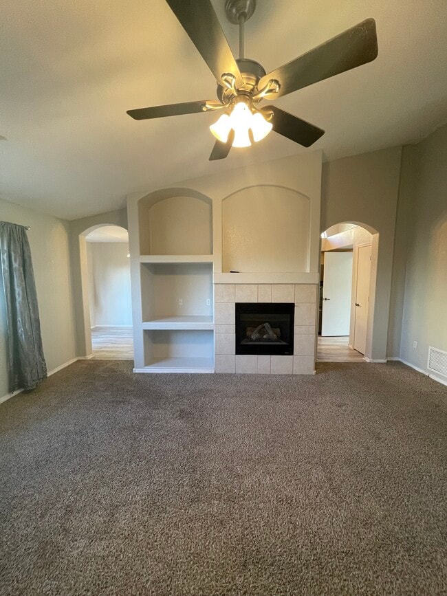 Photo - 6125 High Desert Dr