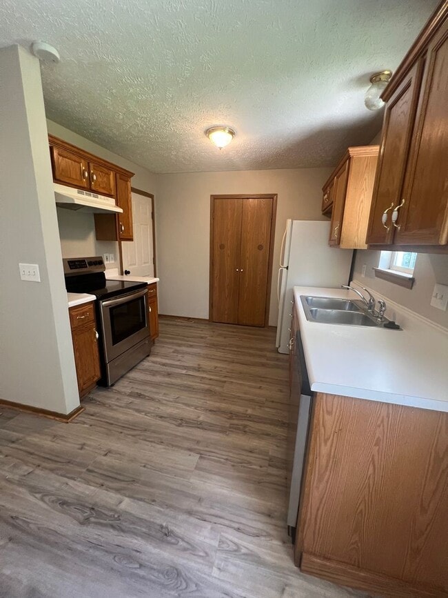 Photo - 3 bedroom/2 bath house with one car garage