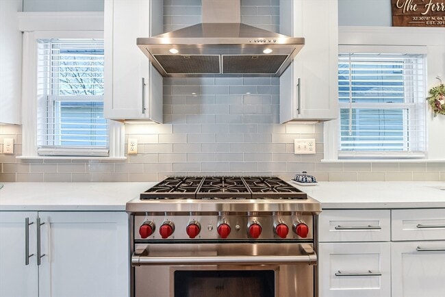 Photo - 58 Metropolitan Ave Unit 2