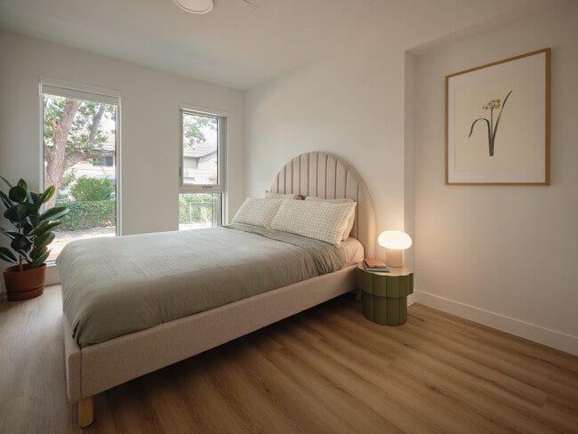 Photo - Mellem Grace Dart