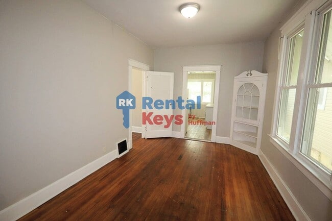 Photo - 315 Enlow Ave