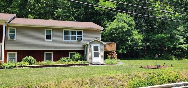 102 Berme Rd