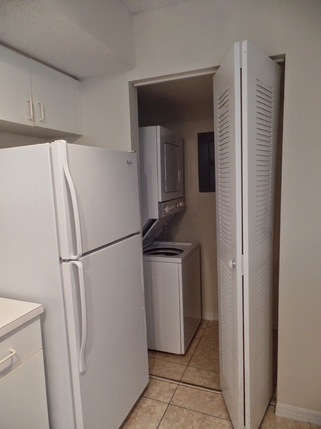 Photo - 3844 Lyons Rd