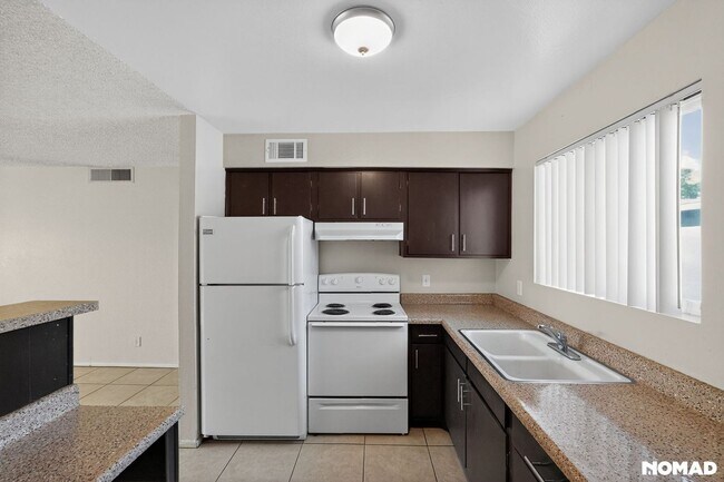 Photo - 6502 N 17th Ave