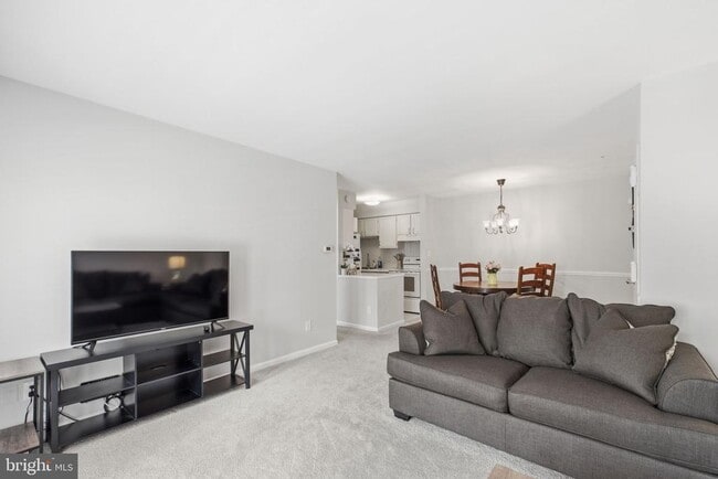 Photo - 5911 Prince James Dr Unit 25