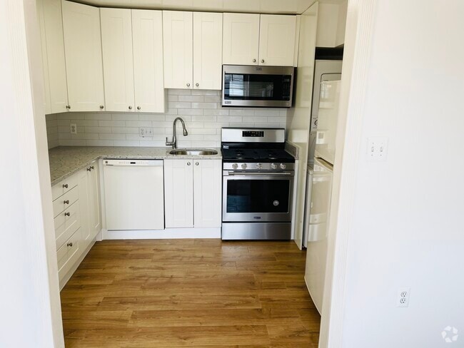 Building Photo - 1908 Wilson Ln Unit 202 Rental