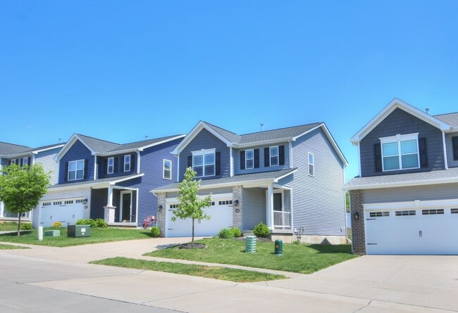 Photo - 3 Bed/3.5 Bath Home for Rent in Bridgeton (Pattonville School District)