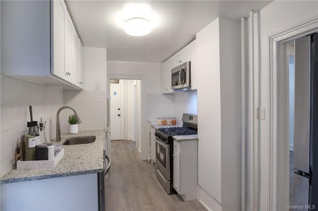 Photo - 35 White Ave