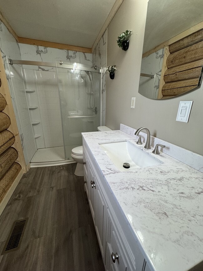 Photo - 324 5th Ave S