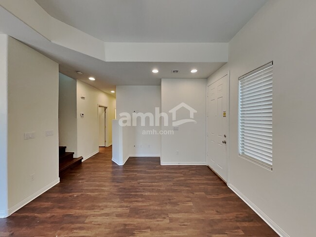 Photo - 5283 Railroad River Ave