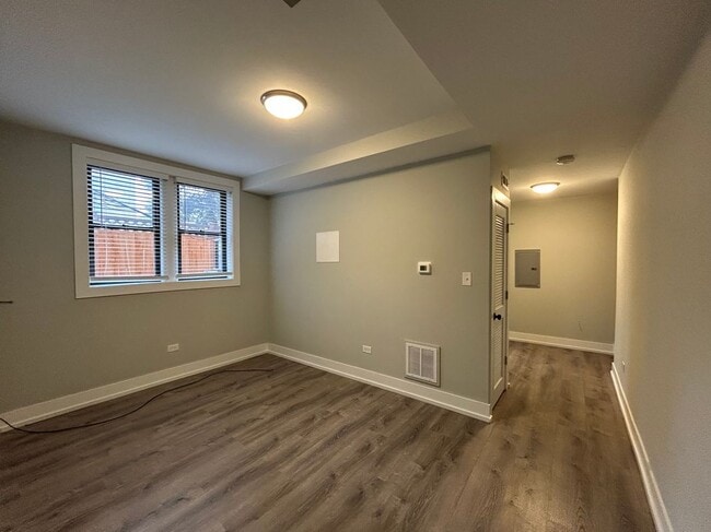 Building Photo - 1128 Maple Ave Unit GRF