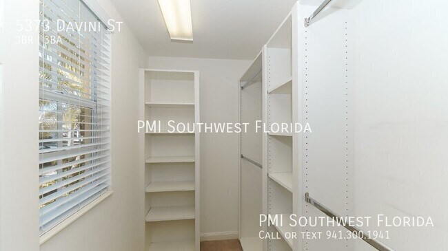 Photo - 5373 Davini St
