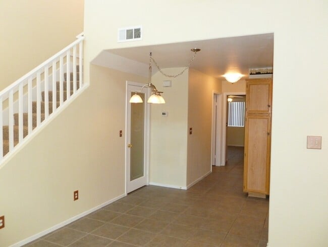 Photo - 2041 Audrey Hepburn St