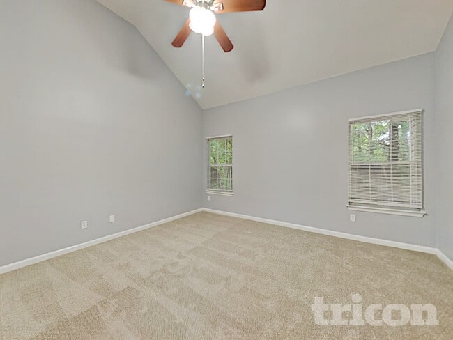 Photo - 161 Kentwood Springs Dr