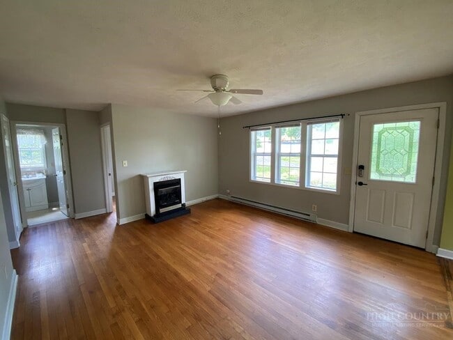 Photo - 417 Will Vannoy Rd