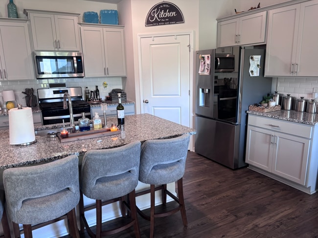 Photo - ???? 4-Bedroom Home for Rent in Piedmont – Great Space, Great Location!