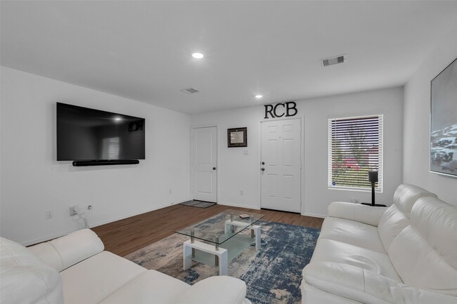 Photo - 4154 Saltillo Lakes Dr