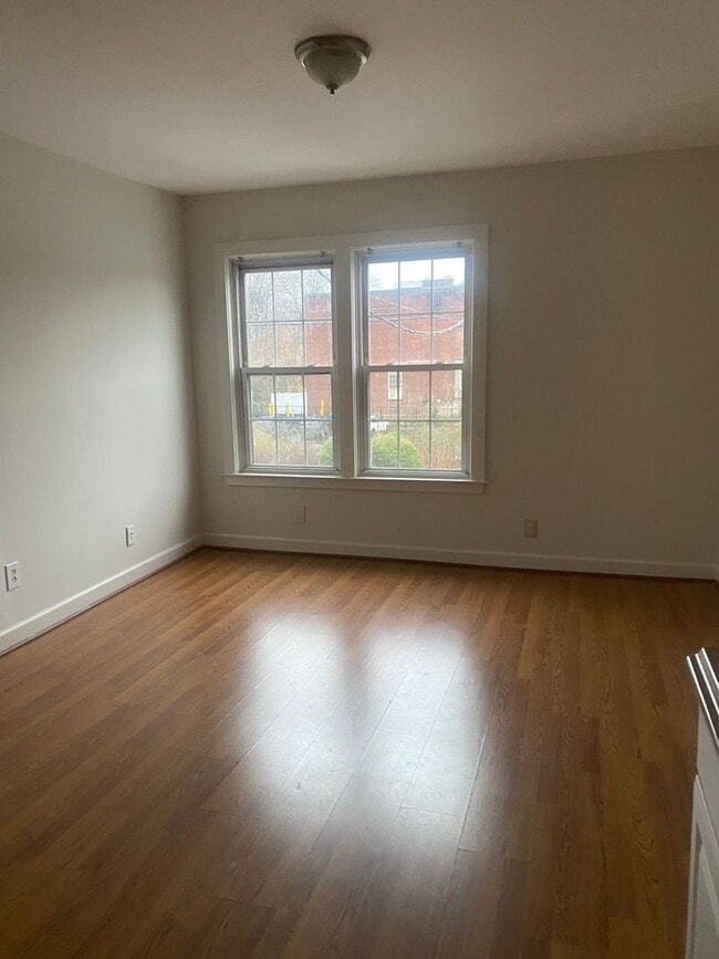 Photo - 2001-2nd floor Unit B