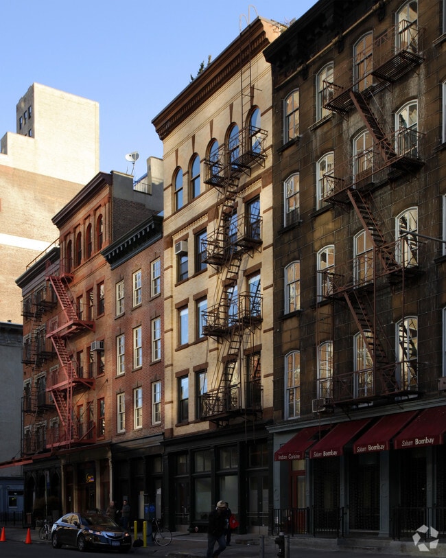 Foto principal - 321 Greenwich St