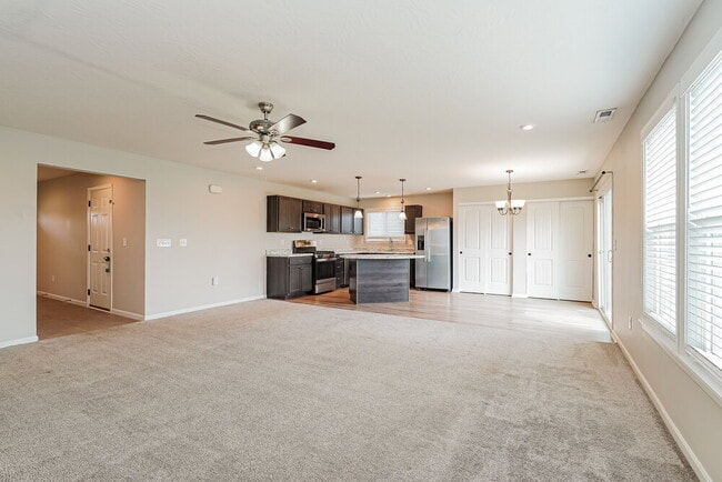 Photo - 4996 Crestbrook Dr