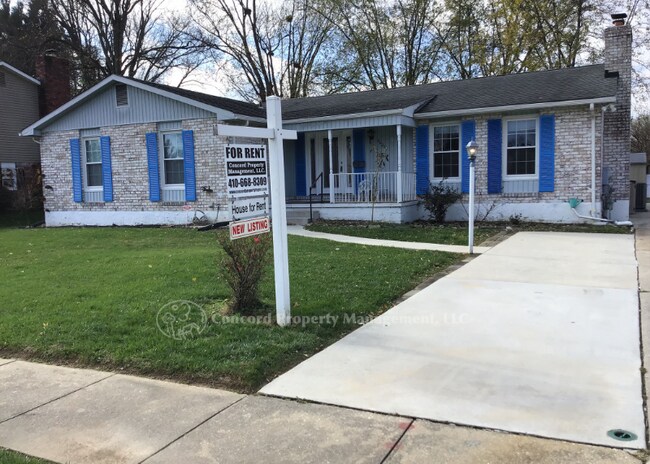 Photo - 2422 Eastridge Rd House
