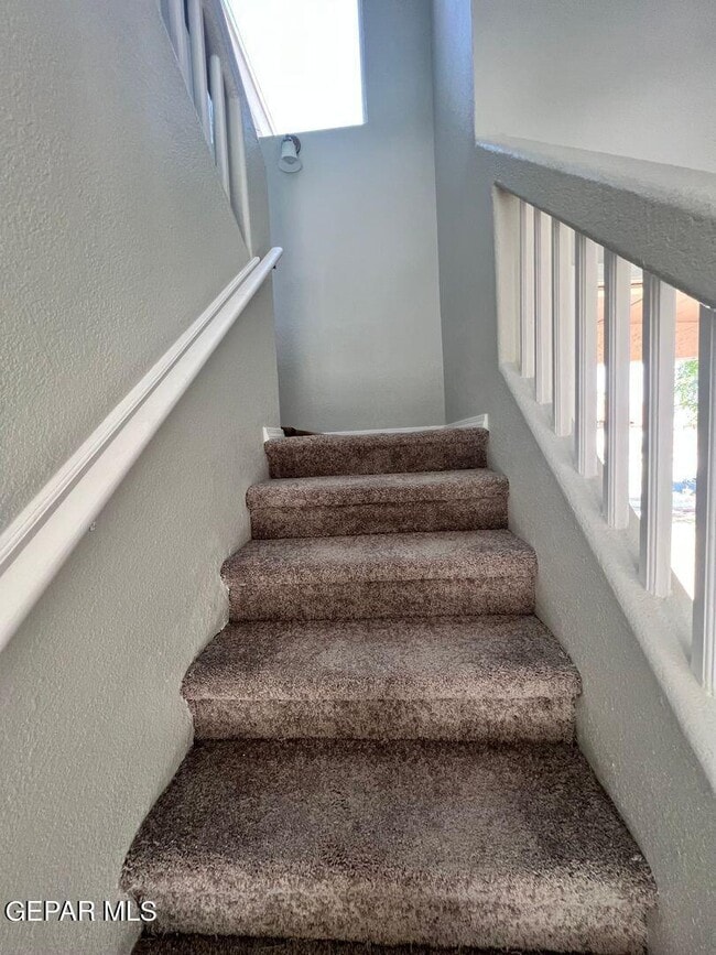 Photo - 11013 Thatcher Pond Ln