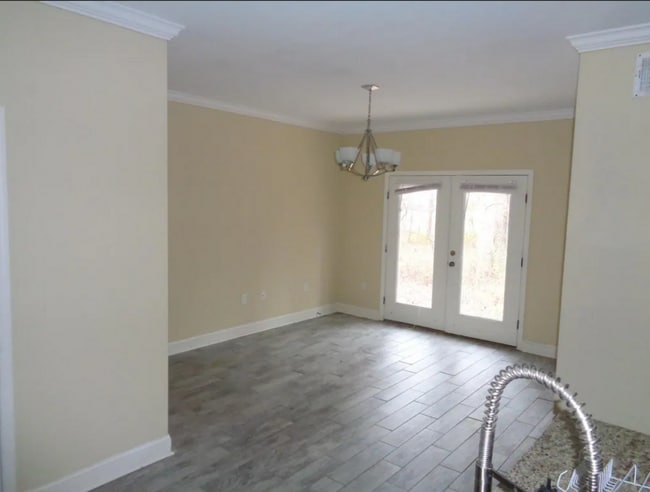Photo - 3 Bed/2.5 Bath