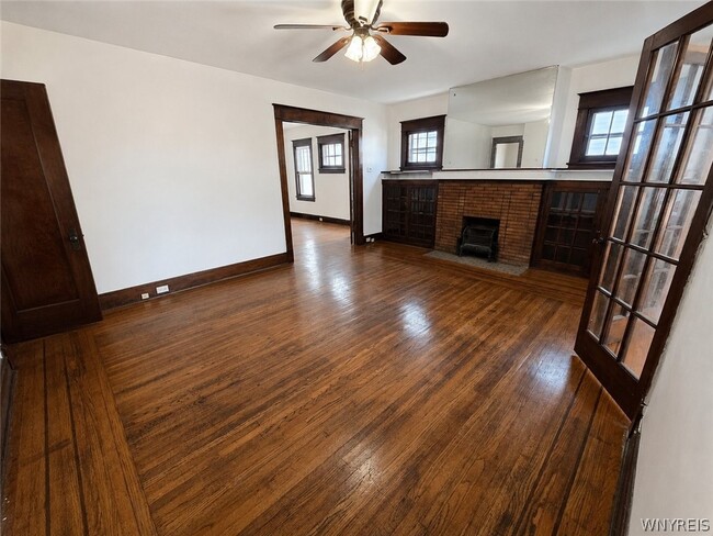 Photo - 71 Brunswick Blvd