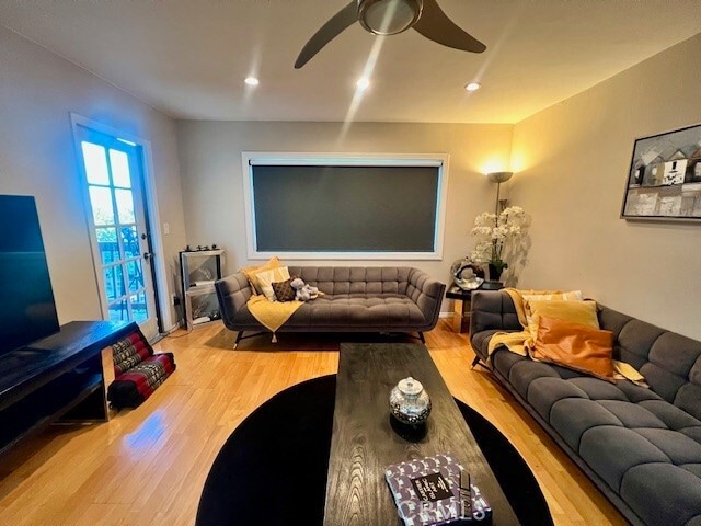 Photo - 15654 Hillview Ln Unidad 18