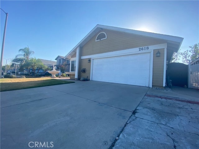 Photo - 2618 Blue Fox Dr