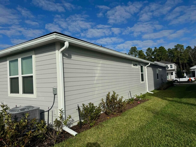 Photo - 193 Spruce Hl Pt