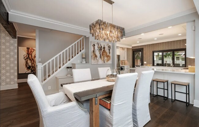 Photo - Beautiful Irvington Bungalow (3 Bed, 3 Bath)