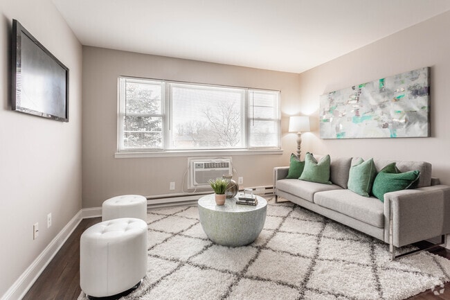 Living Area - Toms River Apartments