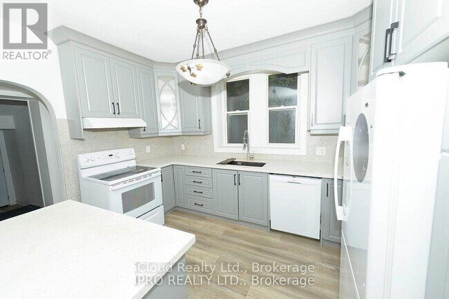 Photo - 81 Florence Ave