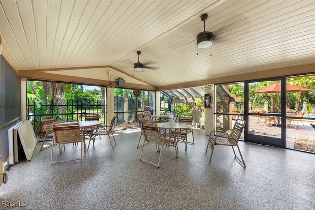 Photo - 15206 Parkside Dr Unit 102