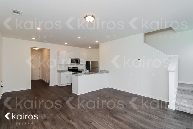 Photo - 106 Dudley Wy