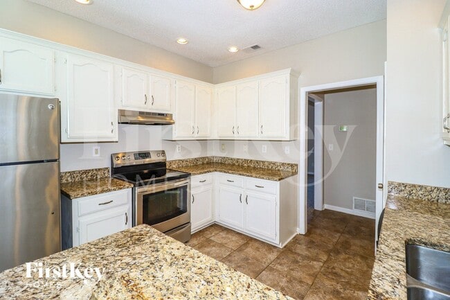 Photo - 9297 Sarsen Dr