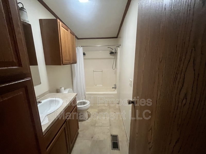 Photo - 18970 County Rd 2323