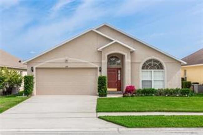 Building Photo - Country Club Park 3 Bedroom / 2 Bath Home ...
