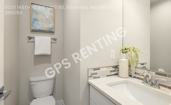 Photo - 5020 148th St SW