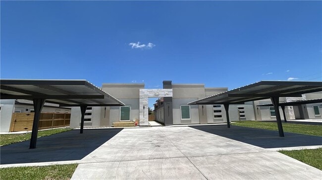 Building Photo - 1602 W Violet Dr Rental
